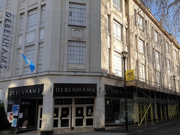 Debenhams cluse best sale