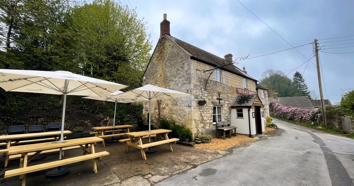 First Look: 17th Century Gloucestershire Pub Saved By The Community